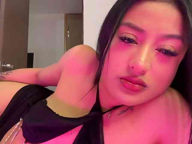 candyhott9a