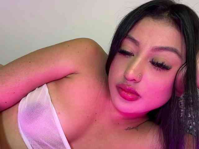 candyhott9a candyhott9a