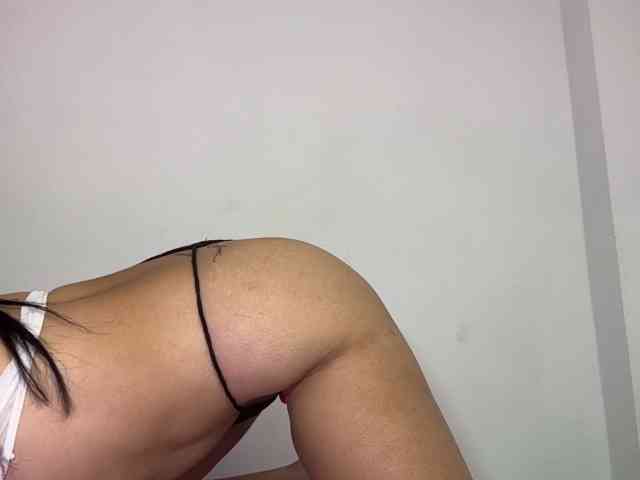 candyhott9a candyhott9a