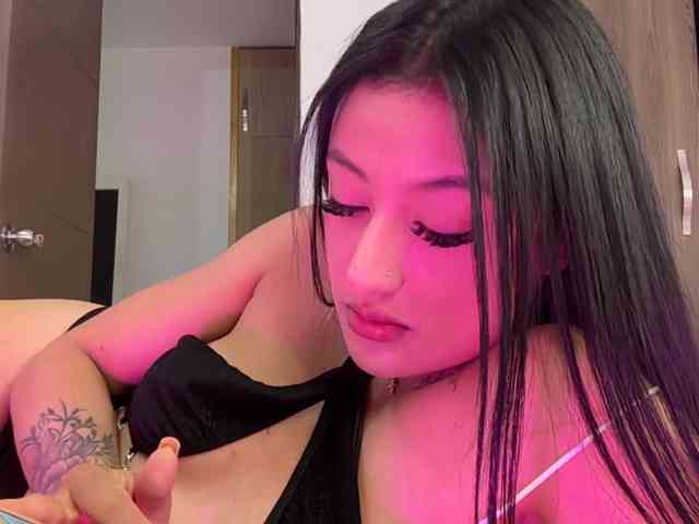 candyhott9a