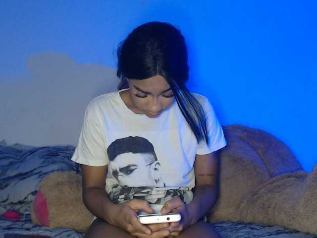Keylafisher live cam on BongaCams