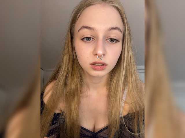 MiaMeowaaa