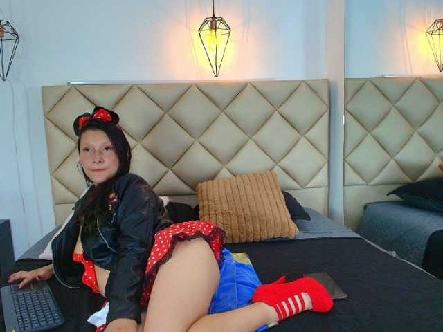 MiaSttar live cam on BongaCams
