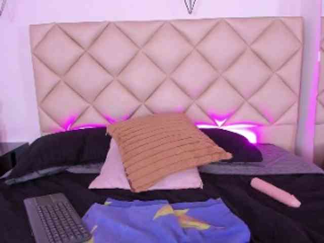 MiaSttar webcam