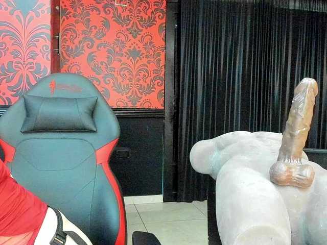 MissKathyFox live webcam show