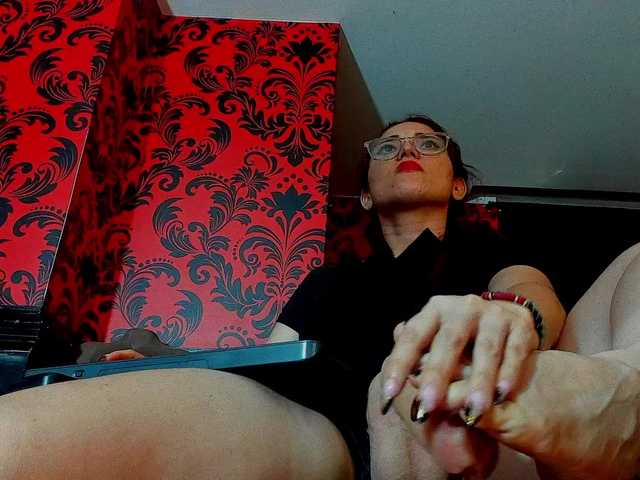 MissKathyFox live cam on BongaCams