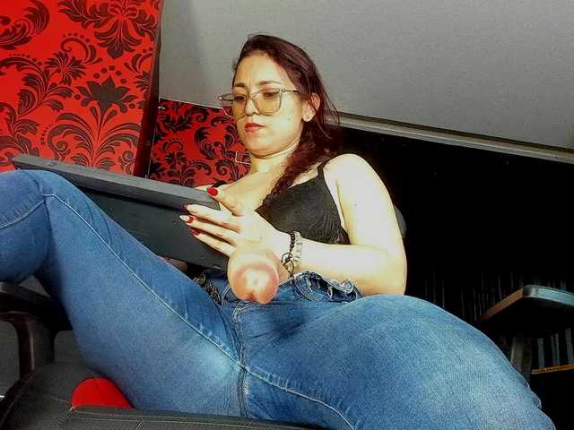 MissKathyFox live cam on BongaCams