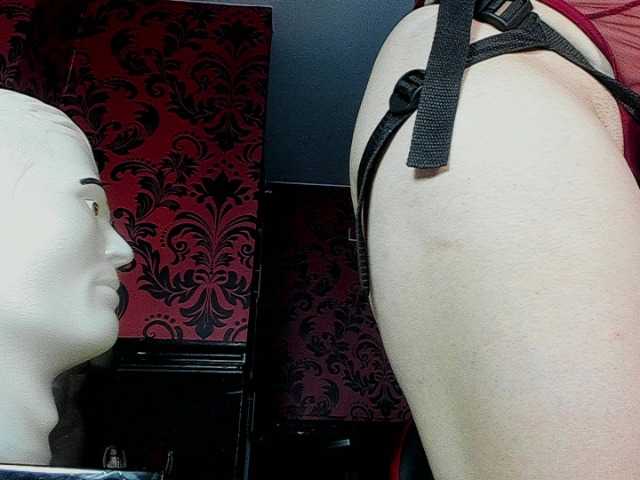 MissKathyFox live cam on BongaCams