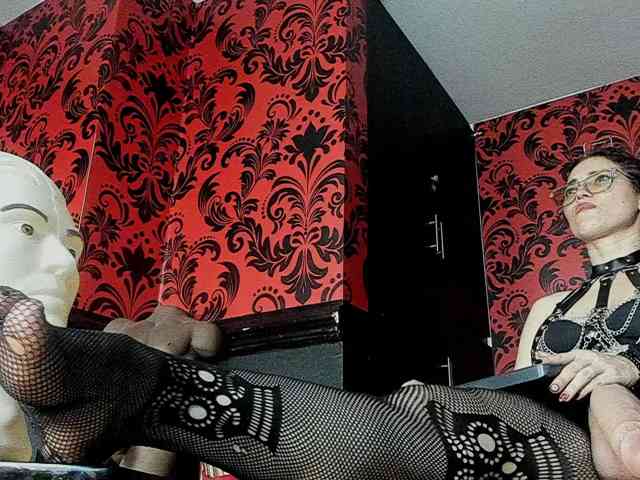 MissKathyFox webcam