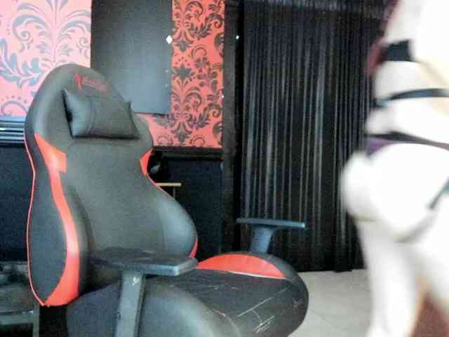 MissKathyFox webcam