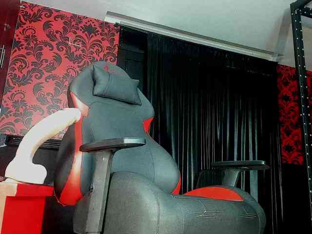 MissKathyFox webcam