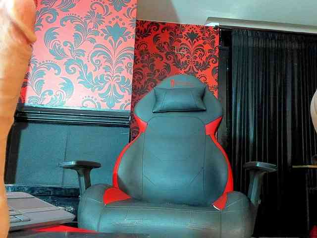 MissKathyFox webcam