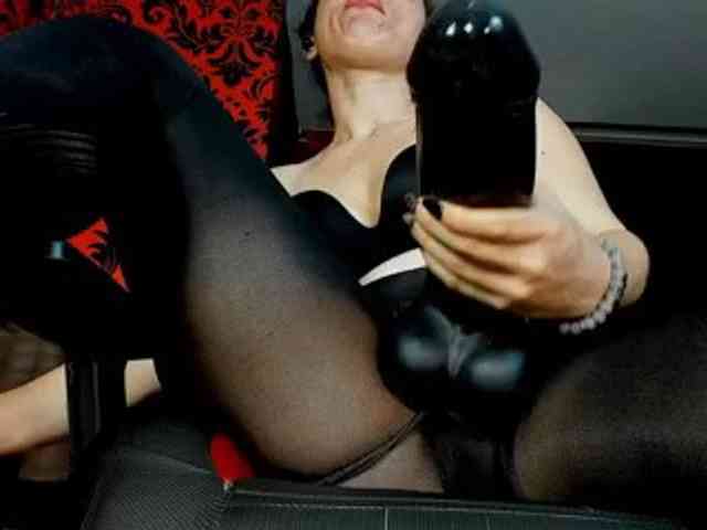 MissKathyFox webcam