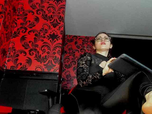 MissKathyFox webcam