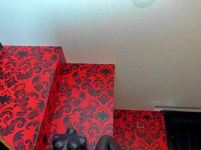 MissKathyFox webcam