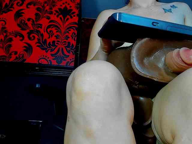 MissKathyFox webcam