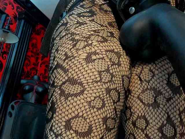 MissKathyFox webcam