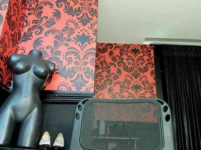 MissKathyFox webcam