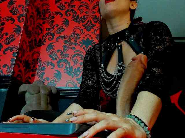 MissKathyFox webcam