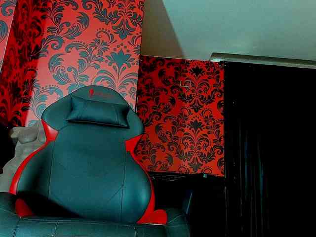 MissKathyFox webcam