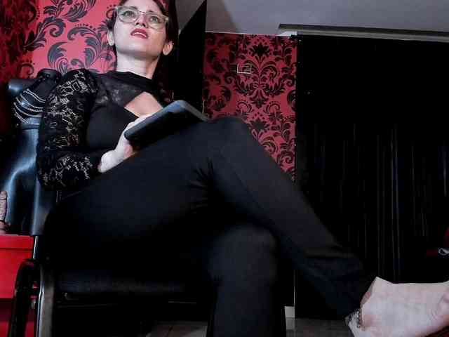 MissKathyFox