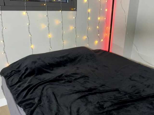 AliceElfy live webcam show