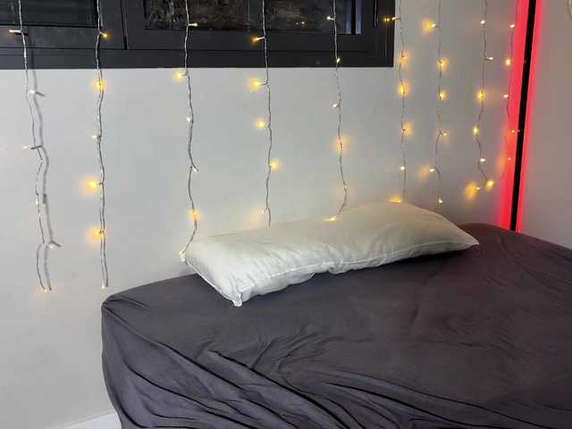 AliceElfy Live Cam pe BongaCams