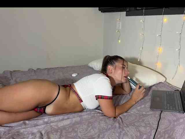 AliceElfy webcam