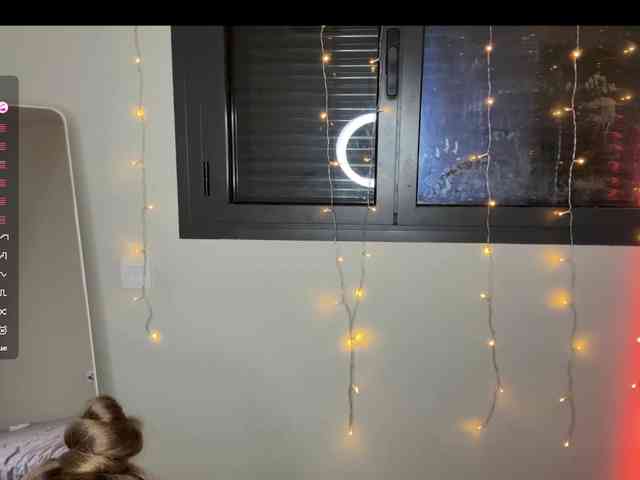 AliceElfy webcam