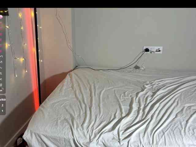 AliceElfy webcam