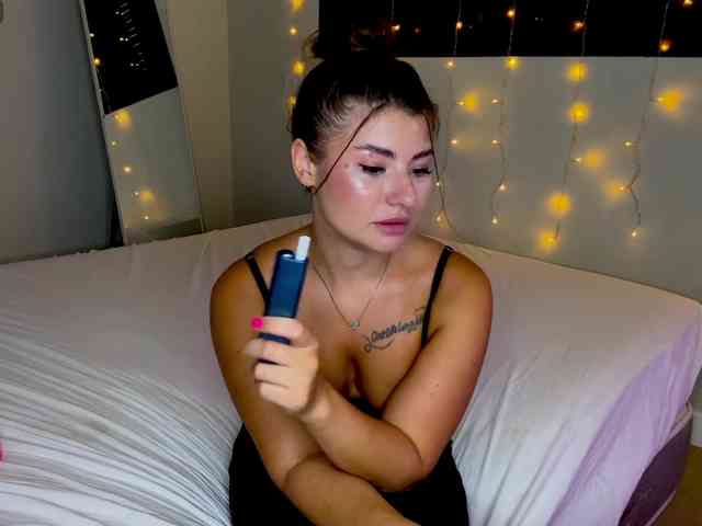 AliceElfy Sex Cam Show