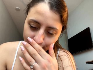 GeneviveLaudato Porn Show