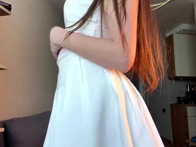 GeneviveLaudato live cam on BongaCams
