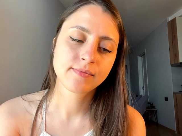 GeneviveLaudato live cam on BongaCams