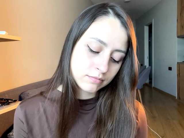 GeneviveLaudato live cam on BongaCams