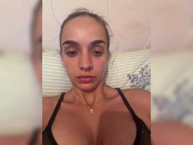 Milla0906 live cam on BongaCams