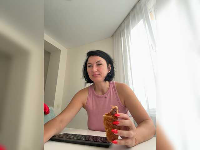 KimVelour live cam on BongaCams