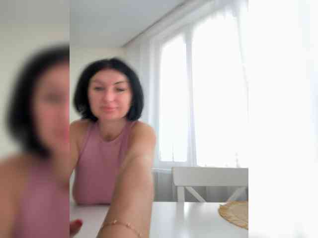 KimVelour webcam