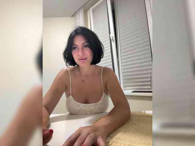 KimVelour webcam