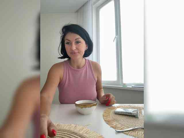 KimVelour webcam