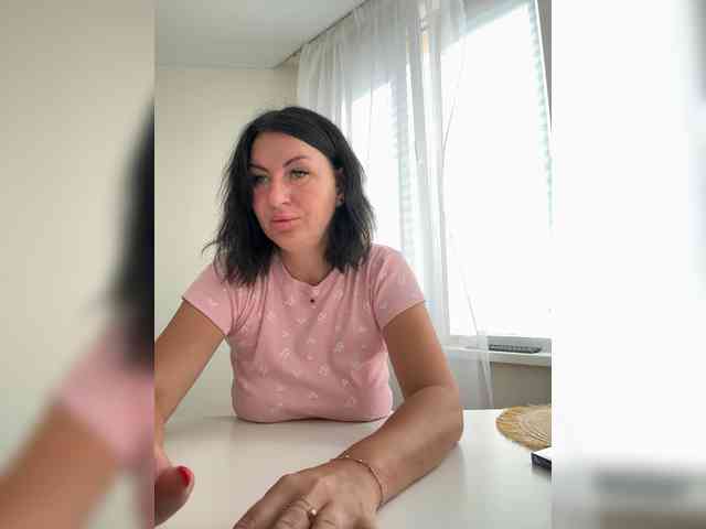 KimVelour webcam