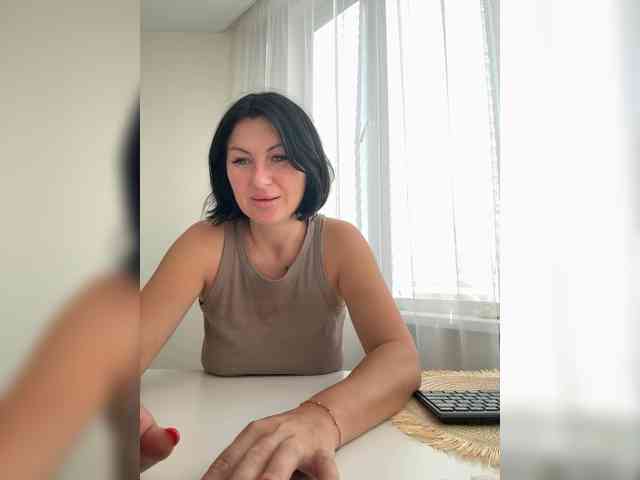 KimVelour webcam