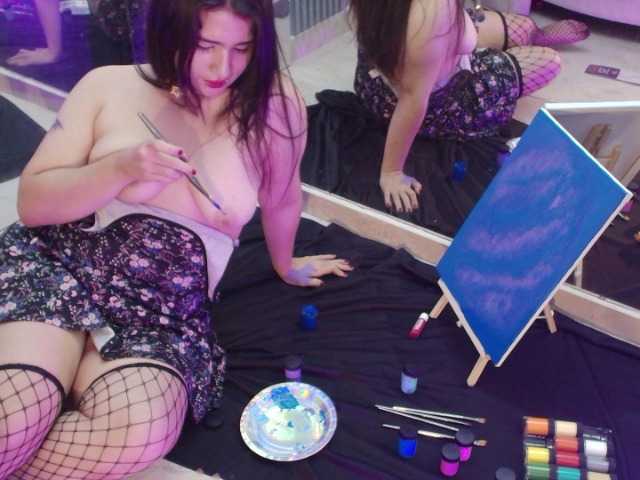 LizzyRaven live cam on BongaCams
