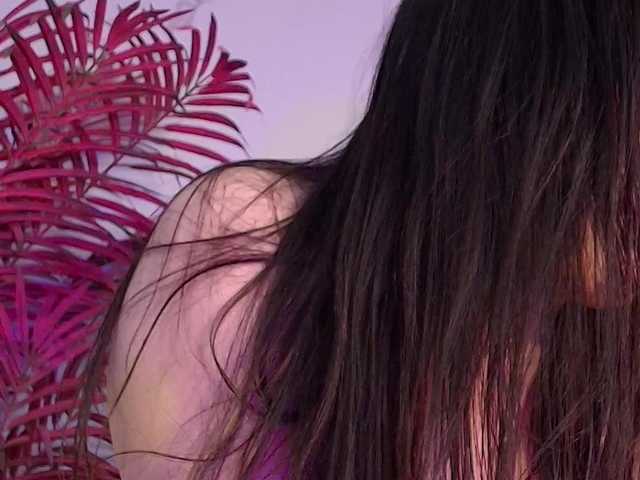LizzyRaven live cam on BongaCams