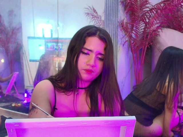 LizzyRaven live cam on BongaCams