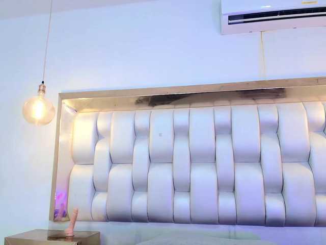 LizzyRaven live cam on BongaCams