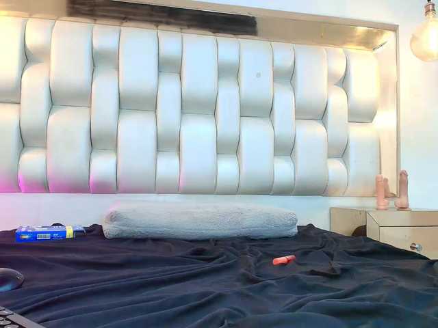 LizzyRaven live cam on BongaCams