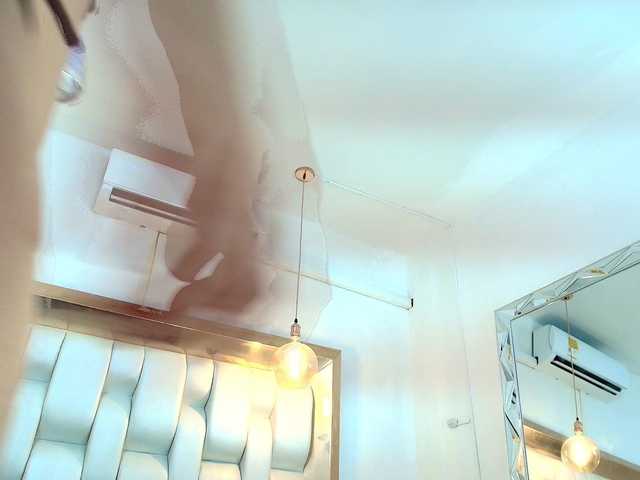 LizzyRaven live cam on BongaCams