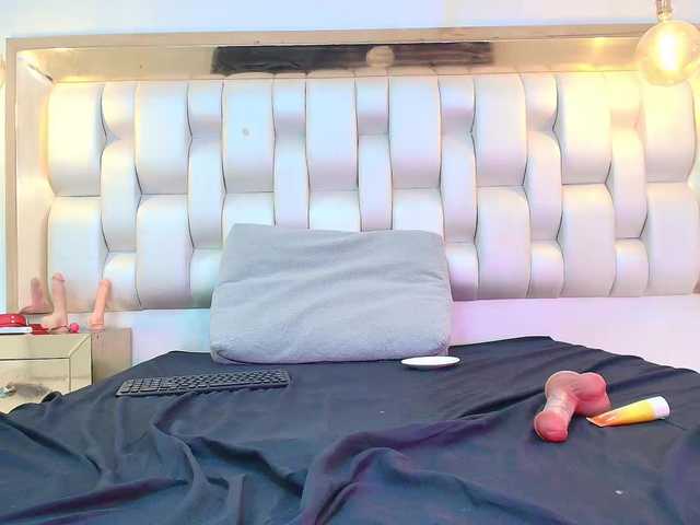 LizzyRaven live cam on BongaCams