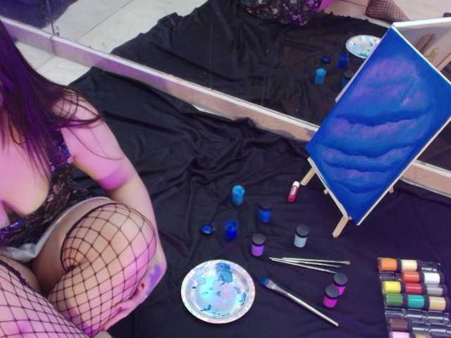 LizzyRaven live cam on BongaCams
